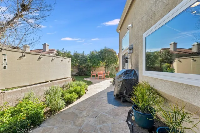 $1,149,000 | 210 Concerto Drive, Oak Park, CA 91377