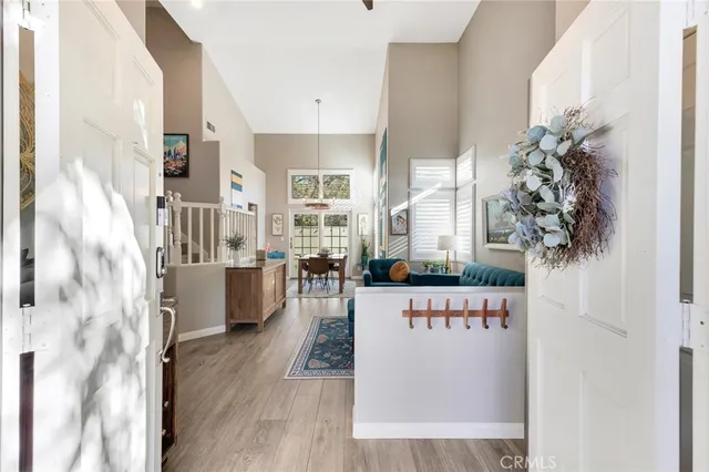 $1,149,000 | 210 Concerto Drive, Oak Park, CA 91377