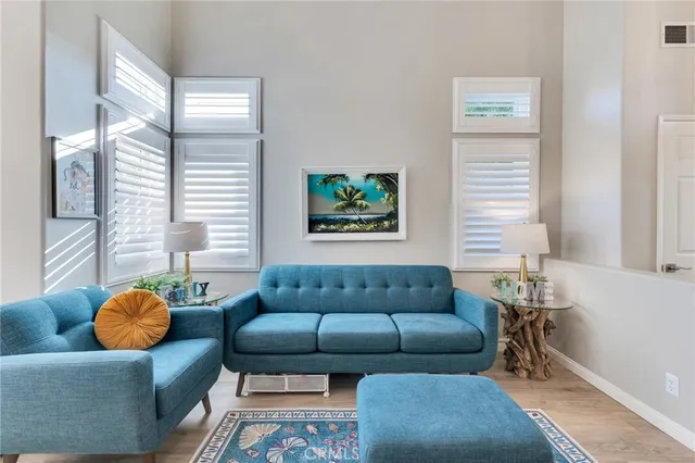 $1,149,000 | 210 Concerto Drive, Oak Park, CA 91377