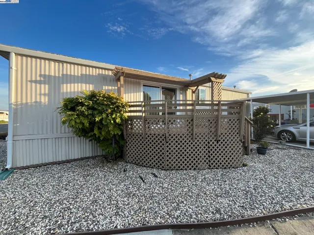 $220,000 | 4141 Deep Creek Road, Unit 180, Fremont, CA 94555