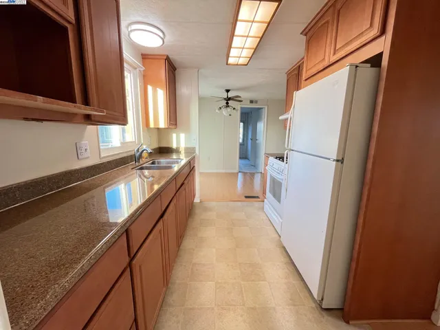 $220,000 | 4141 Deep Creek Road, Unit 180, Fremont, CA 94555