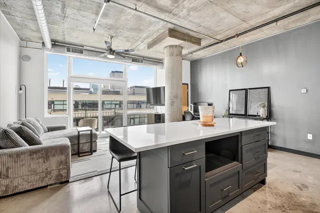 $289,900 | 730 North 4th Street, Unit 810, Minneapolis, MN 55401
