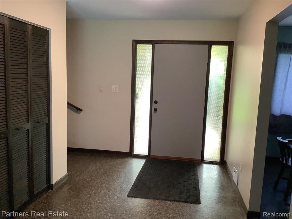 4652 East Clyde Road Howell, MI 48855 - Photo 12 of 27
