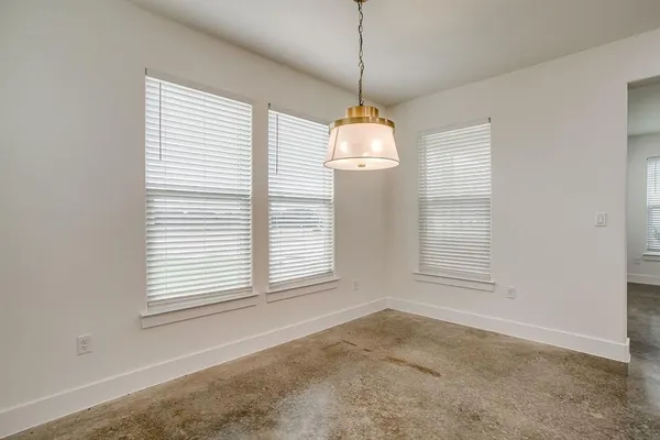 $3,850 | 100 Cardinal Wds, Granbury, TX 76049