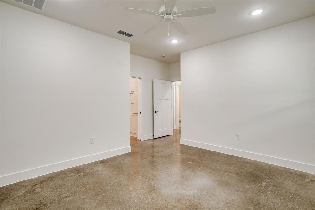 100 Cardinal Wds Granbury, TX 76049 - Photo 17 of 32 a view of an empty room