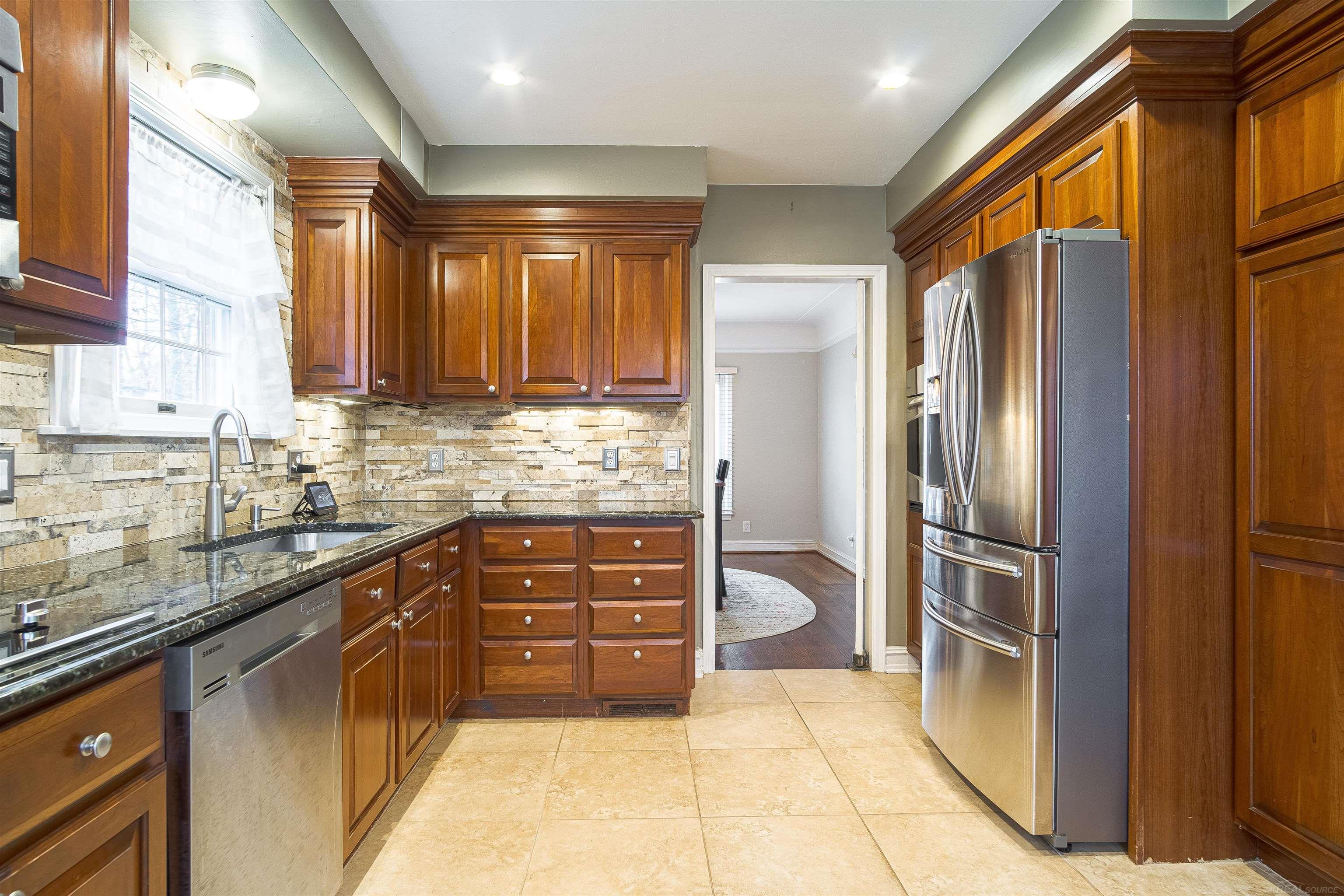 1644 Severn Road Grosse Pointe Woods, MI 48236 - Photo 25 of 45