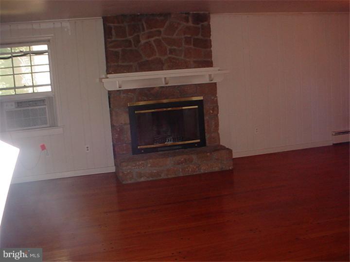 427 Swartley Road Hatfield, PA 19440 - Photo 2 of 13 Gallery Image 2