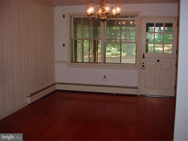 427 Swartley Road Hatfield, PA 19440 - Photo 3 of 13 Gallery Image 3