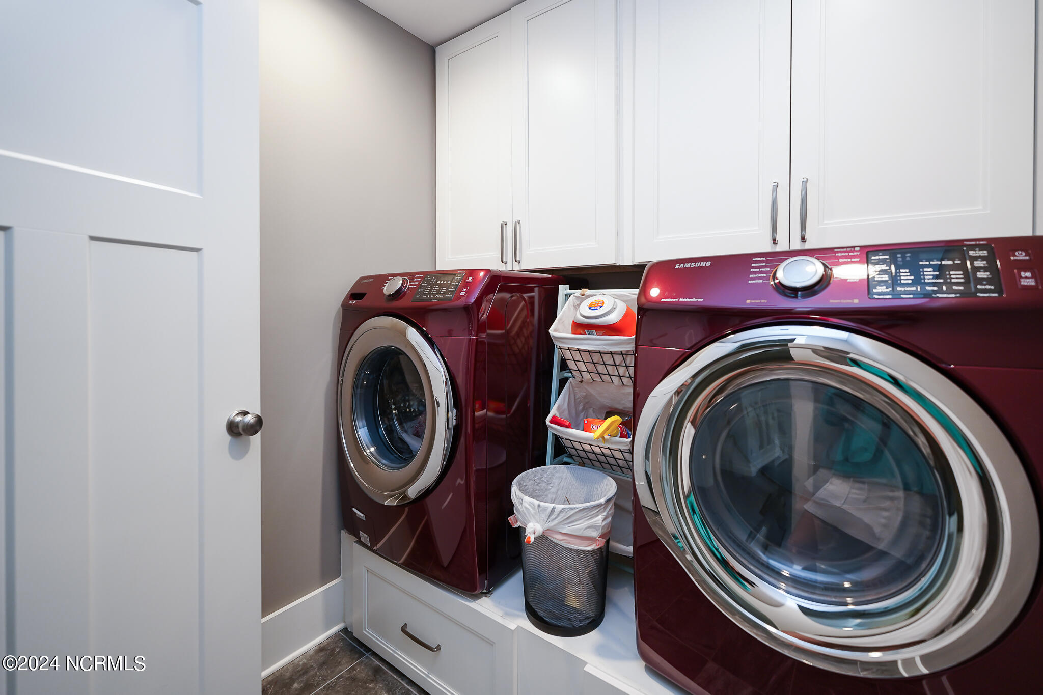 1798 Brooks Road Reidsville, NC 27320 - Photo 63 of 75 2nd Floor Laundry