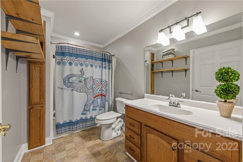 8117 Starnes Randall Road Charlotte, NC 28215 - Photo 14 of 25 Gallery Image 14