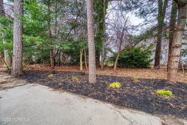 $470,000 | 1493 Forelle Lane, Toms River, NJ 08755