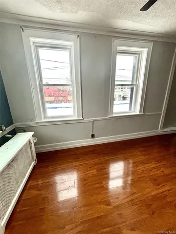 $2,800 | 2426-2428 Grand Avenue, Baldwin, NY 11510