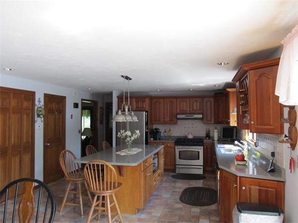 1024 Drift Road Westport, MA 02790 - Photo 13 of 29 Gallery Image 13