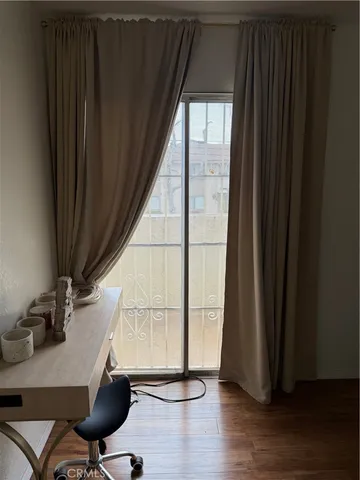 $484,999 | 7221 Petrol Street, Unit 6, Paramount, CA 90723