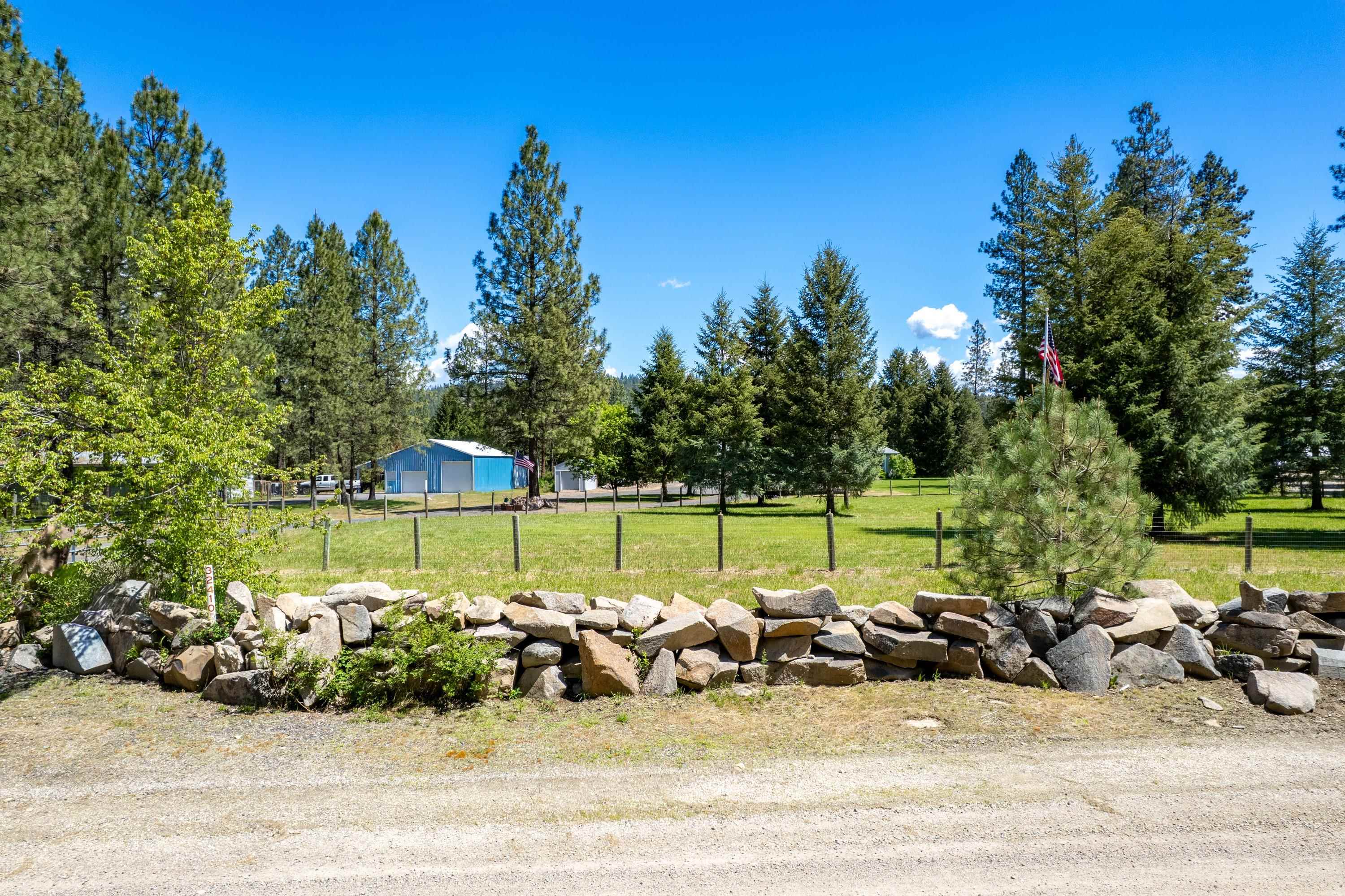 32410 North Ridge Road Chattaroy, WA 99003 - Photo 5 of 50