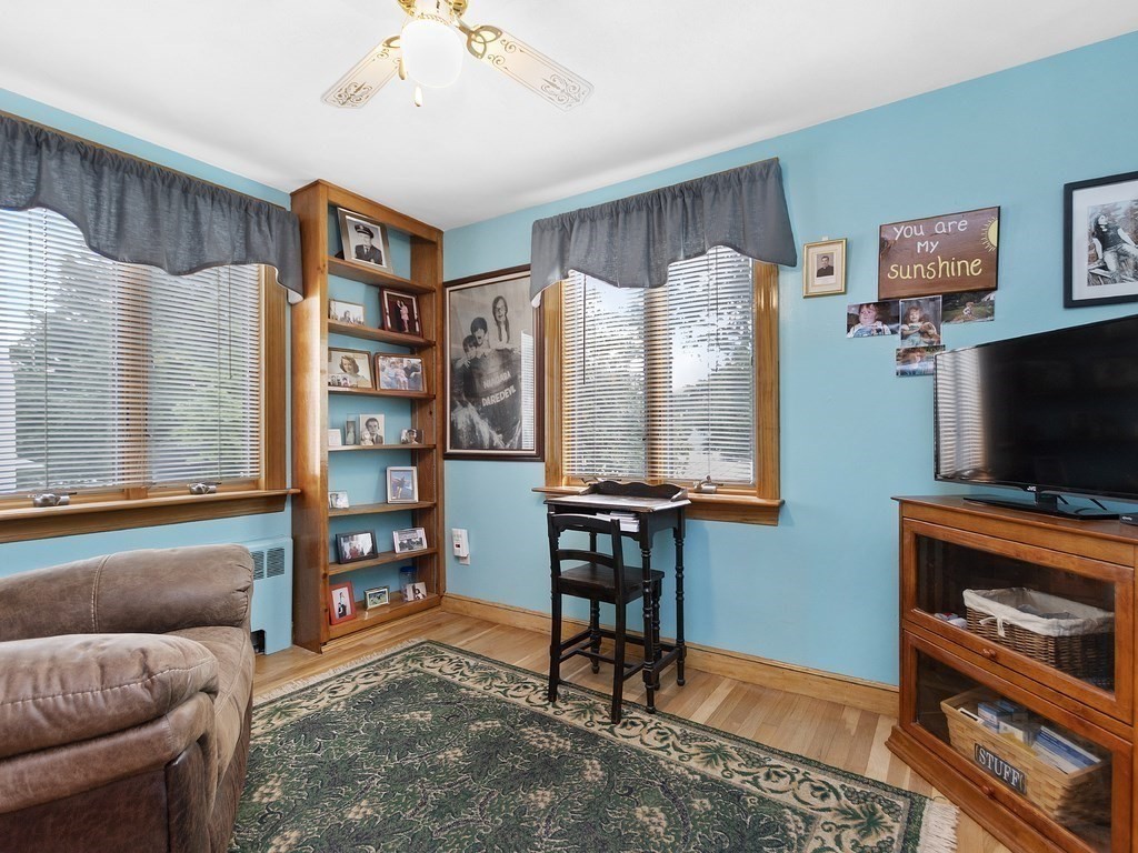 94 Hawthorne Road Waltham, MA 02451 - Photo 16 of 32 Gallery Image 16