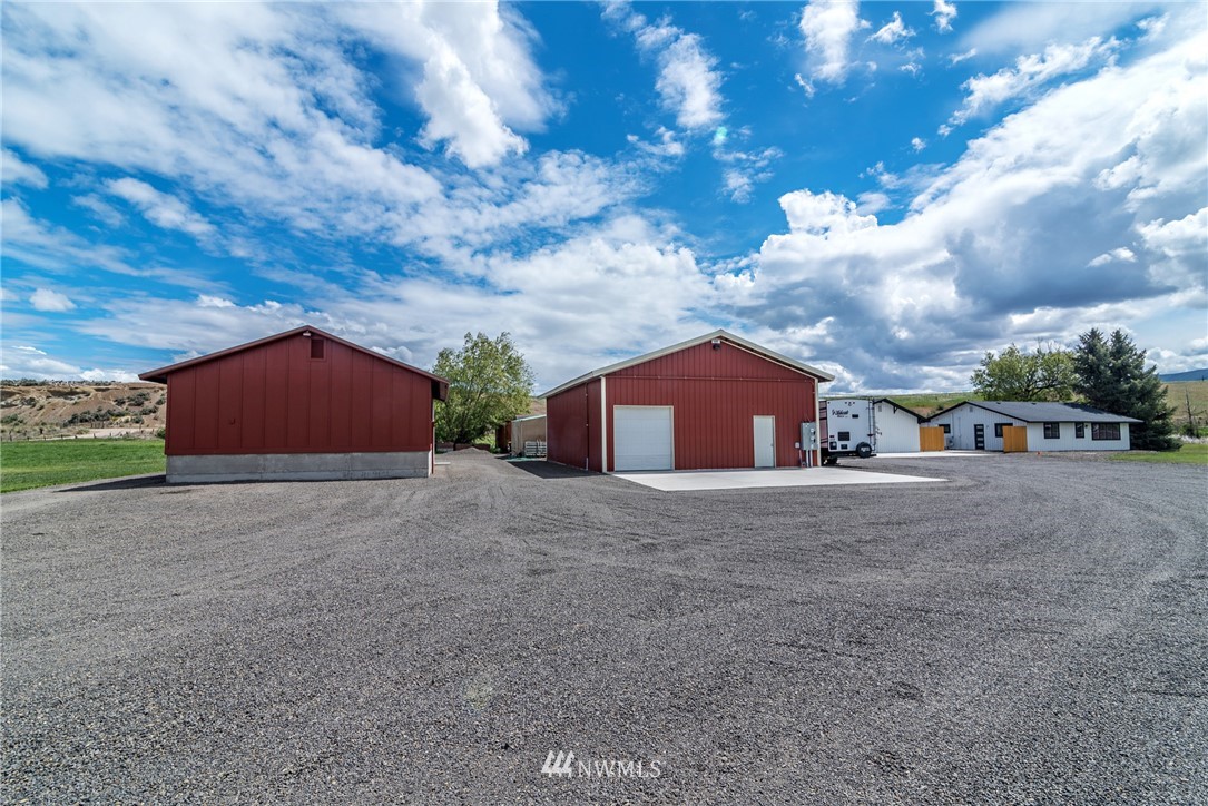 6550 Number 6 Road Ellensburg, WA 98926 - Photo 2 of 31 Gallery Image 2