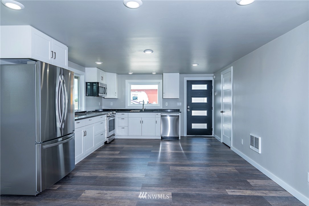 6550 Number 6 Road Ellensburg, WA 98926 - Photo 4 of 31 Gallery Image 4
