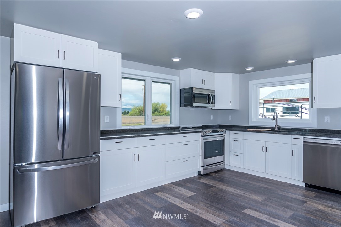 6550 Number 6 Road Ellensburg, WA 98926 - Photo 5 of 31 Gallery Image 5