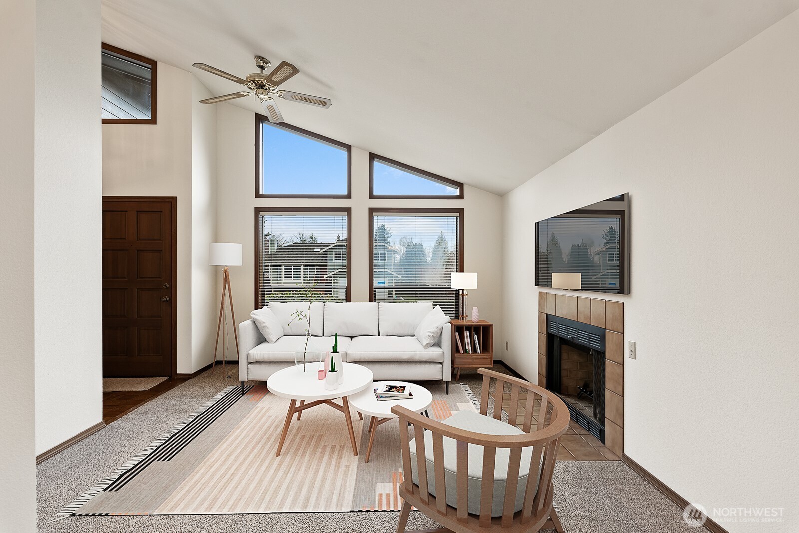 810 151st Street Southwest Lynnwood, WA 98087 - Photo 5 of 30