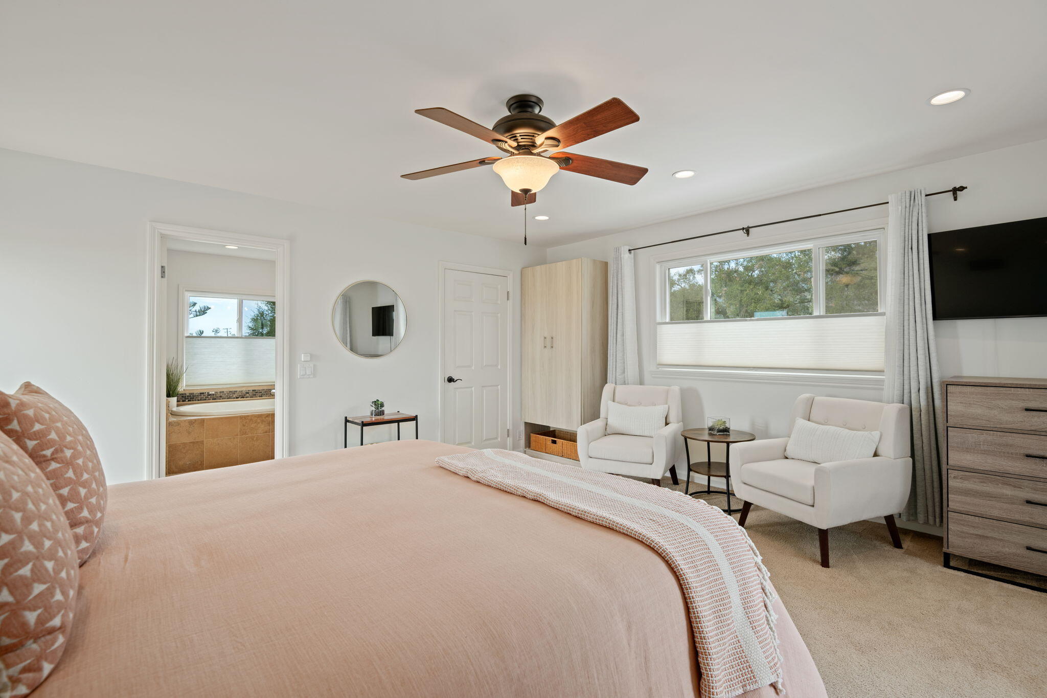 3956 Foothill Road Santa Barbara, CA 93110 - Photo 16 of 57 Primary Bedroom