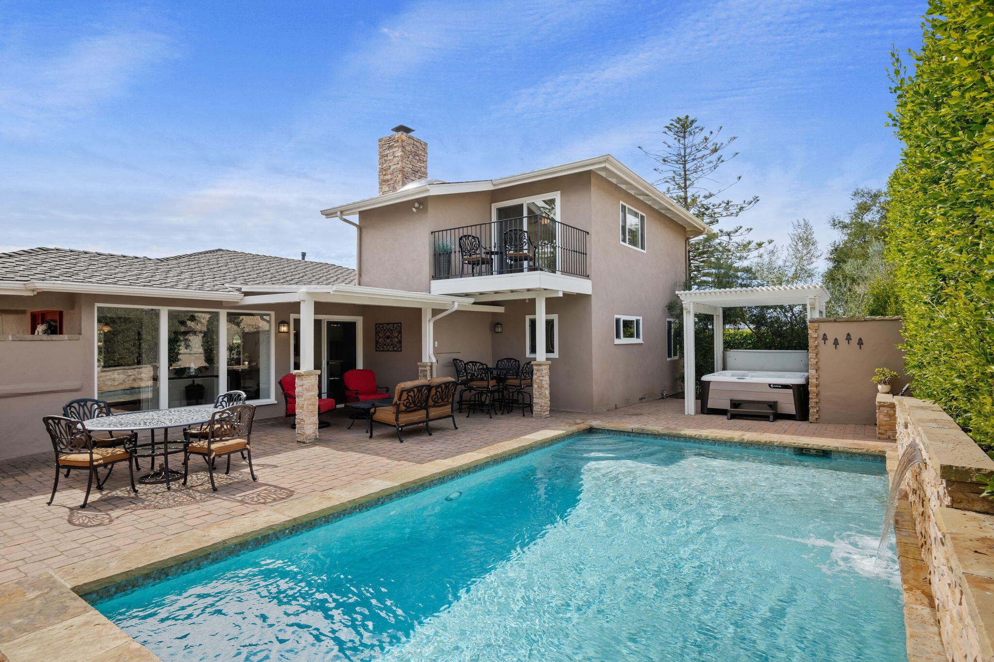 3956 Foothill Road Santa Barbara, CA 93110 - Photo 6 of 57 Time for a dip