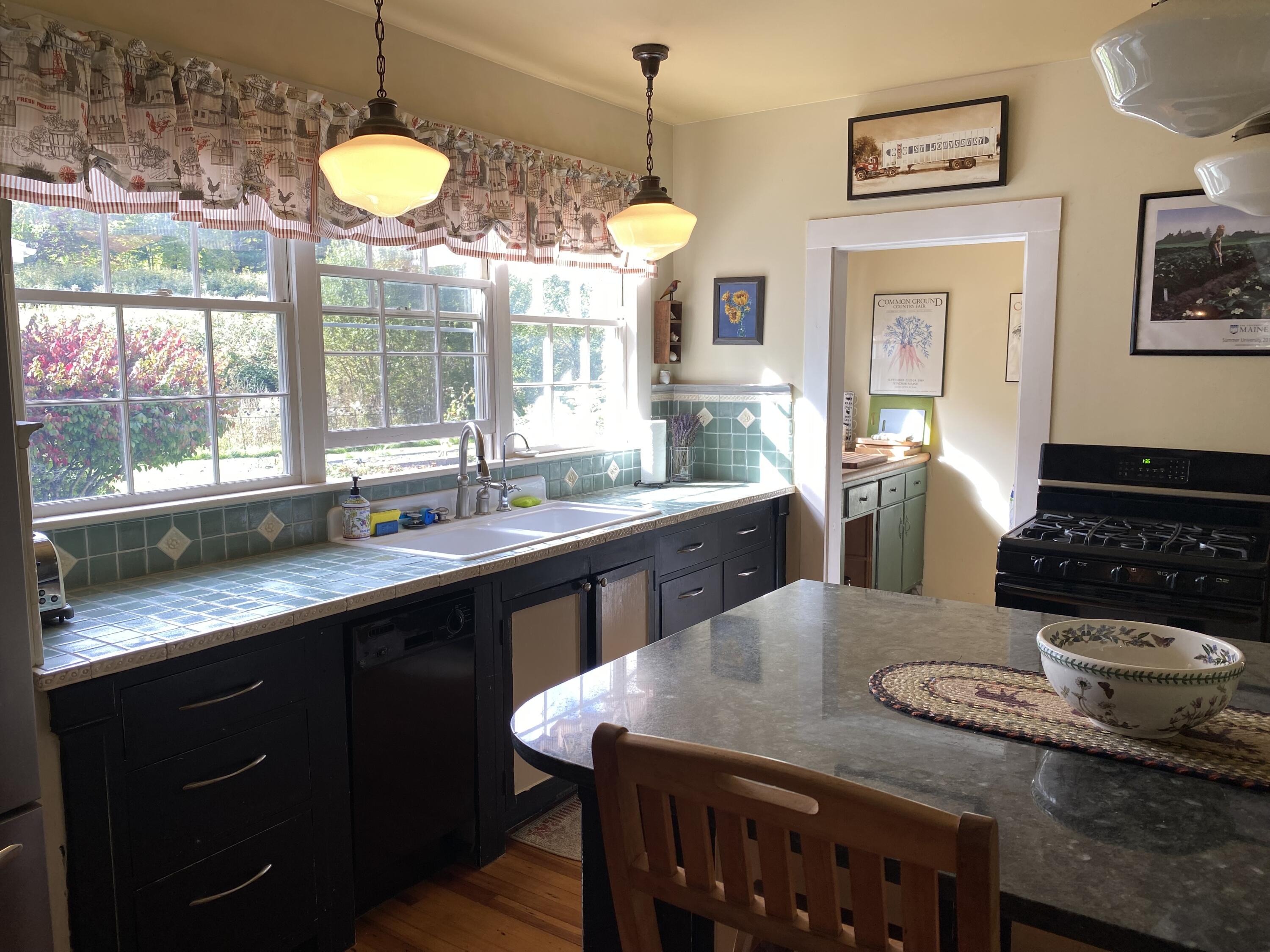 420 Belfast Road Camden, ME 04843 - Photo 13 of 85 IMG_0096