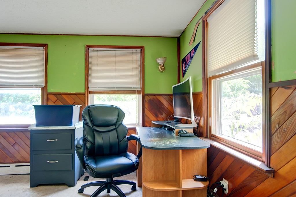 5 Tobin Road Leicester, MA 01611 - Photo 15 of 17