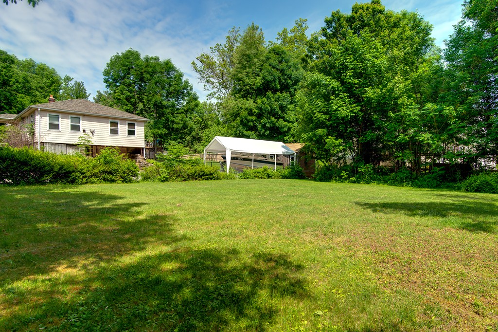 5 Tobin Road Leicester, MA 01611 - Photo 4 of 17