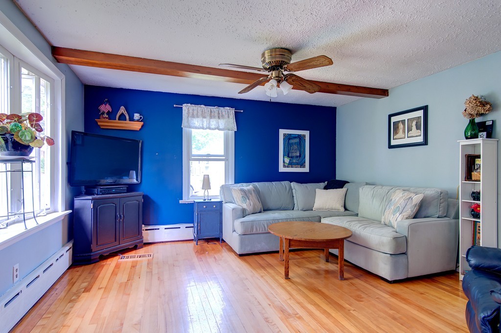 5 Tobin Road Leicester, MA 01611 - Photo 9 of 17