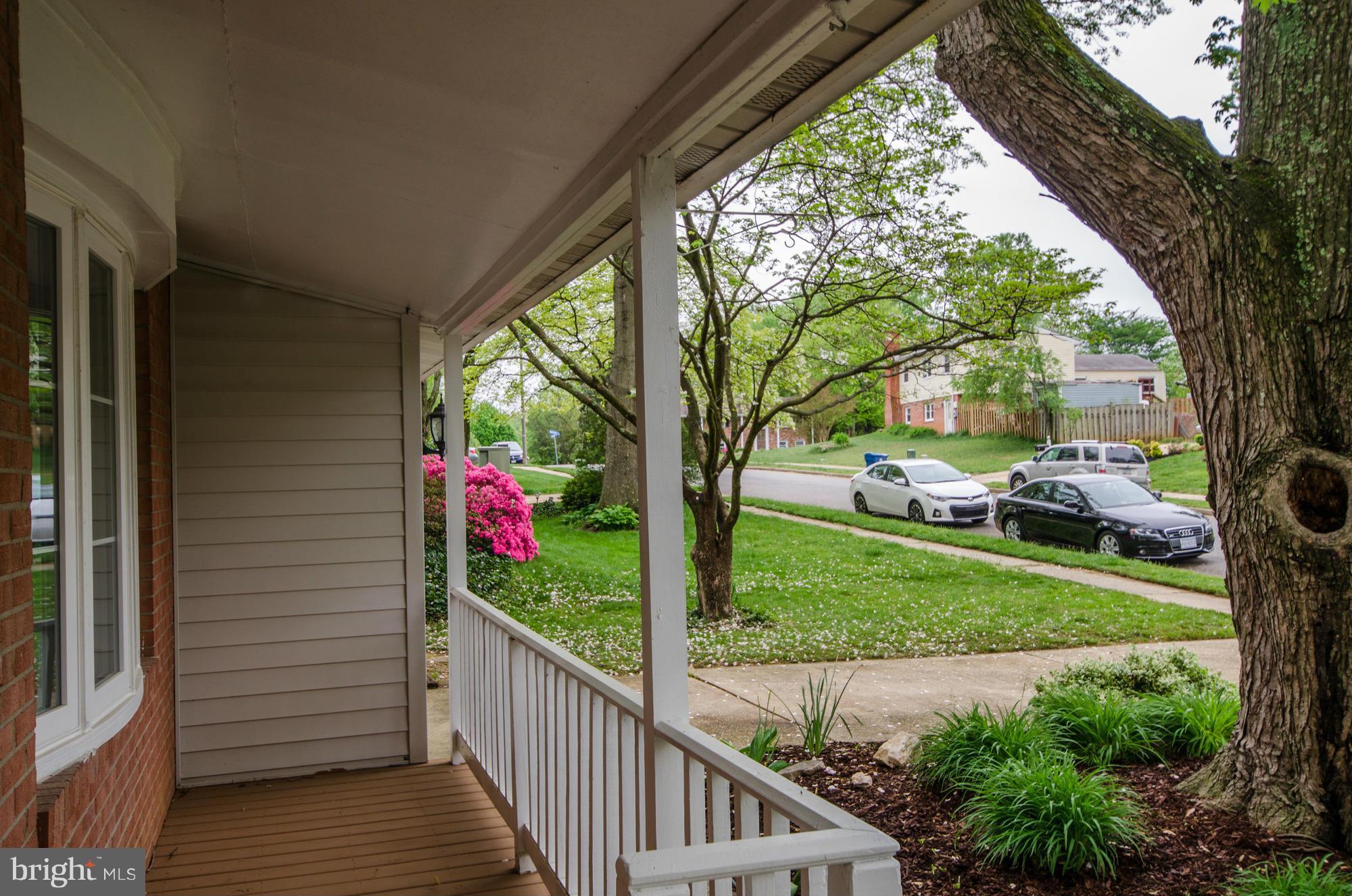 6913 Gillings Road Springfield, VA 22152 - Photo 18 of 24 Exterior (Front)