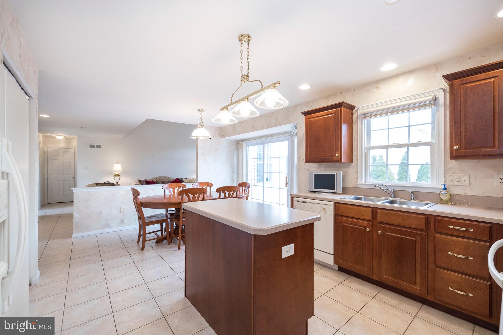 301 Northview Road Birdsboro, PA 19508 - Photo 4 of 33 Gallery Image 4
