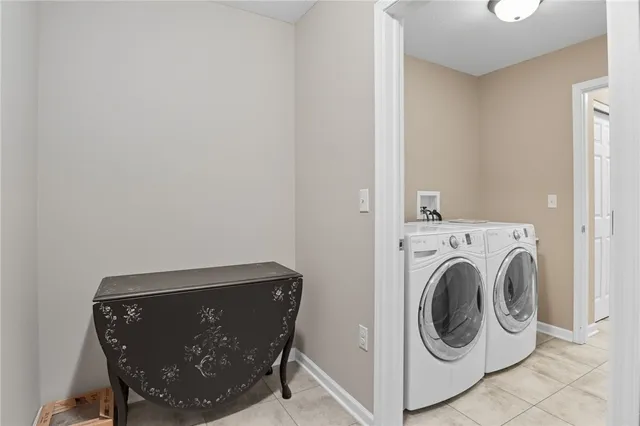 $469,900 | 291 Maryview Drive, Penfield, NY 14580