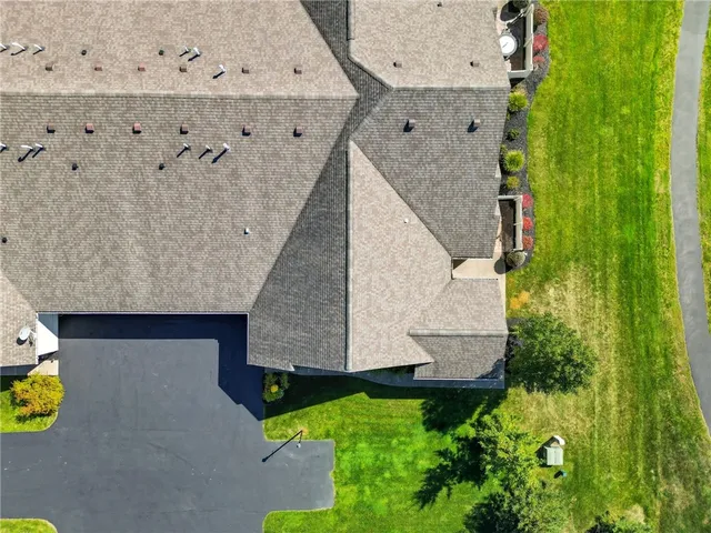 $469,900 | 291 Maryview Drive, Penfield, NY 14580