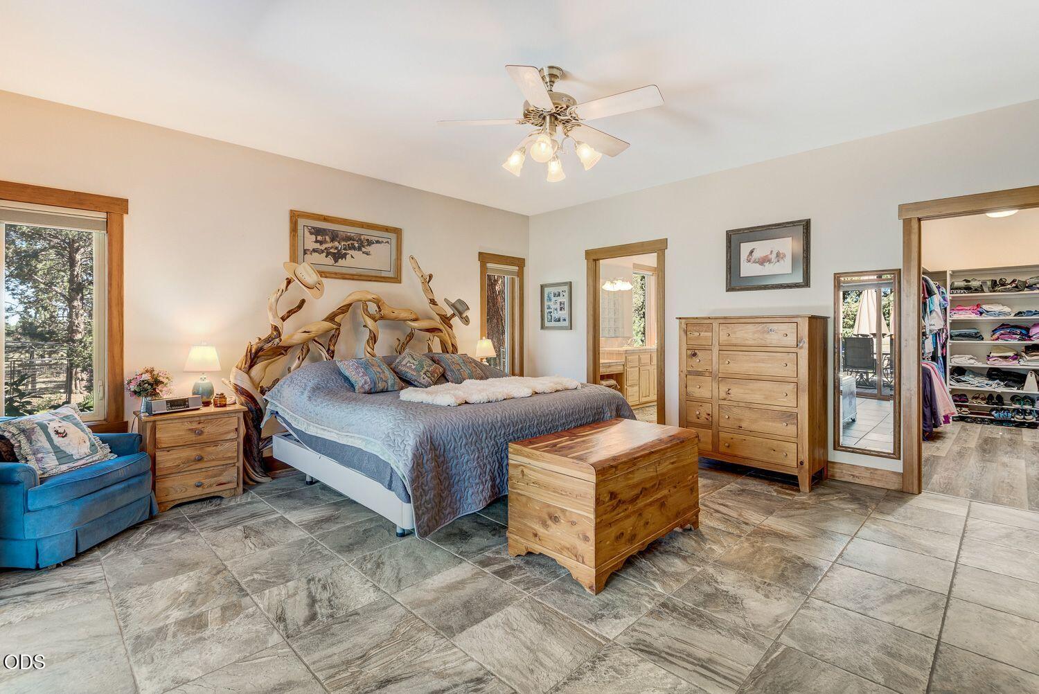 64464 Collins Road Bend, OR 97703 - Photo 20 of 58 Gallery Image 20