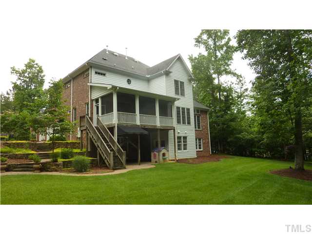 5213 Azure Lane Raleigh, NC 27613 - Photo 2 of 12