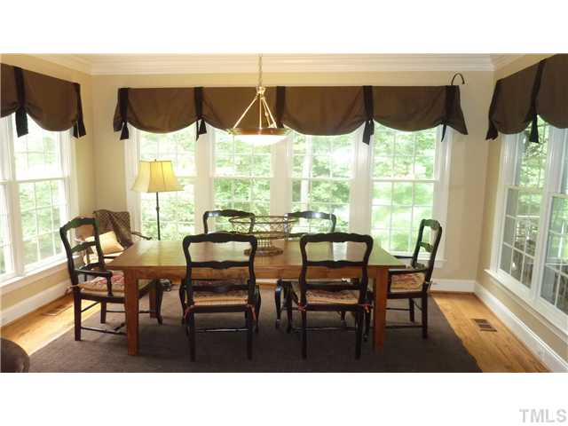 5213 Azure Lane Raleigh, NC 27613 - Photo 4 of 12