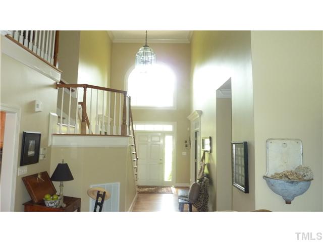 5213 Azure Lane Raleigh, NC 27613 - Photo 8 of 12