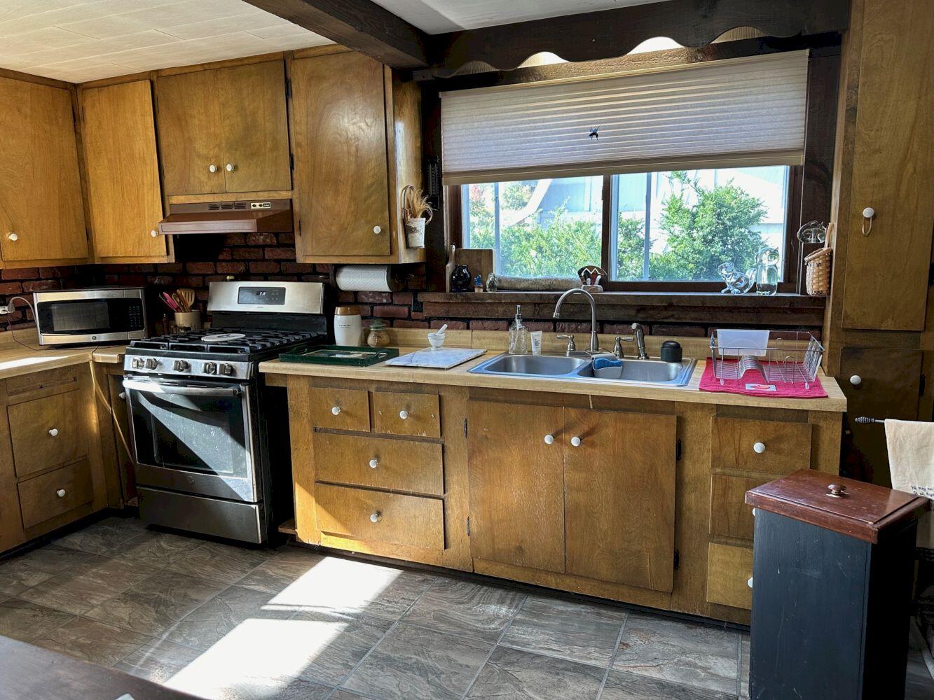 22 Hilltop Lane Solon, ME 04979 - Photo 25 of 56 IMG_9223