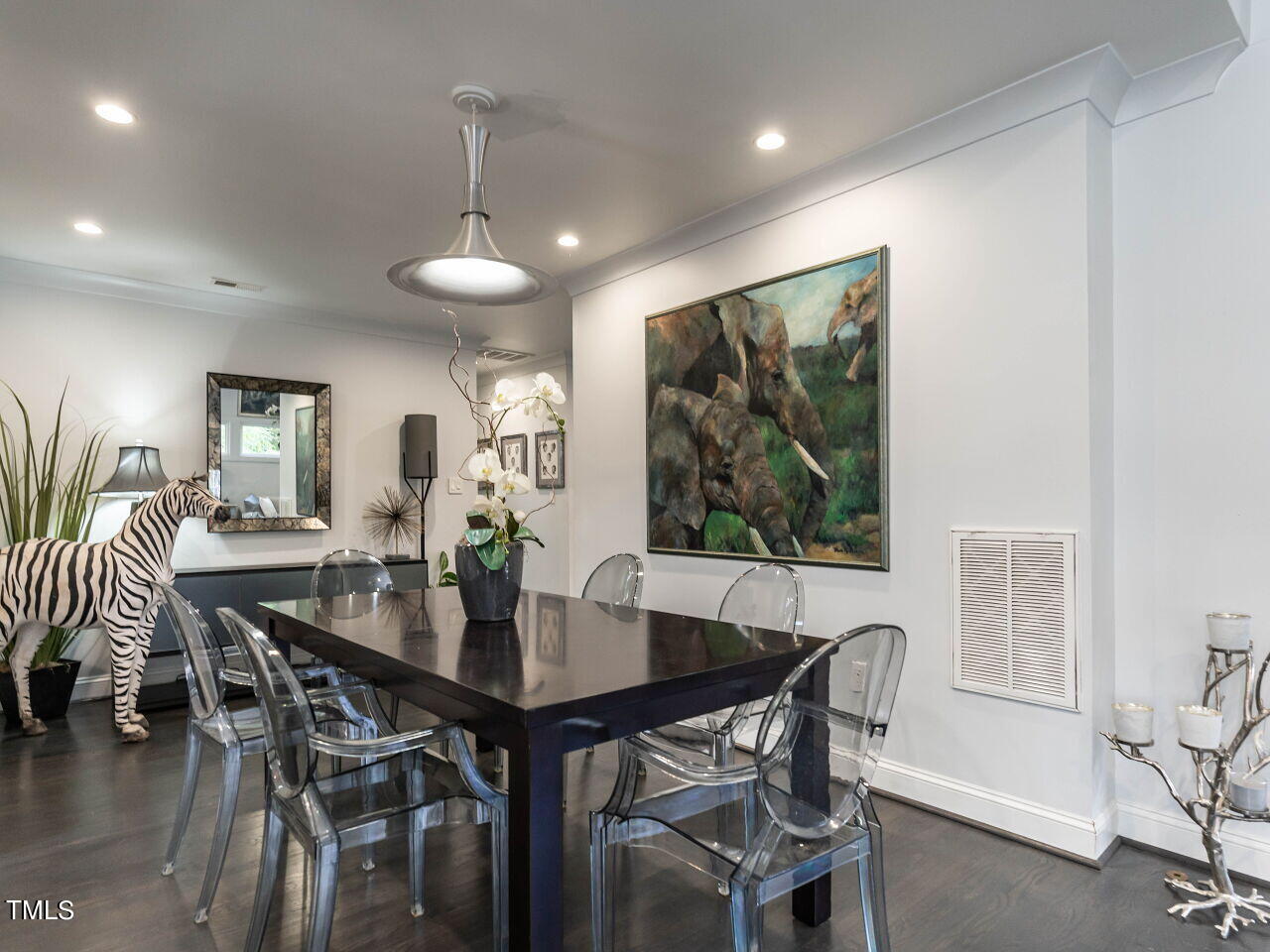 718 Graham Street Raleigh, NC 27605 - Photo 17 of 32 017-1280x960-dining-room