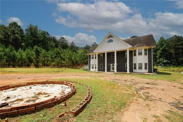 $775,000 | 1120 Carl-Bethlehem Road, Winder, GA 30680