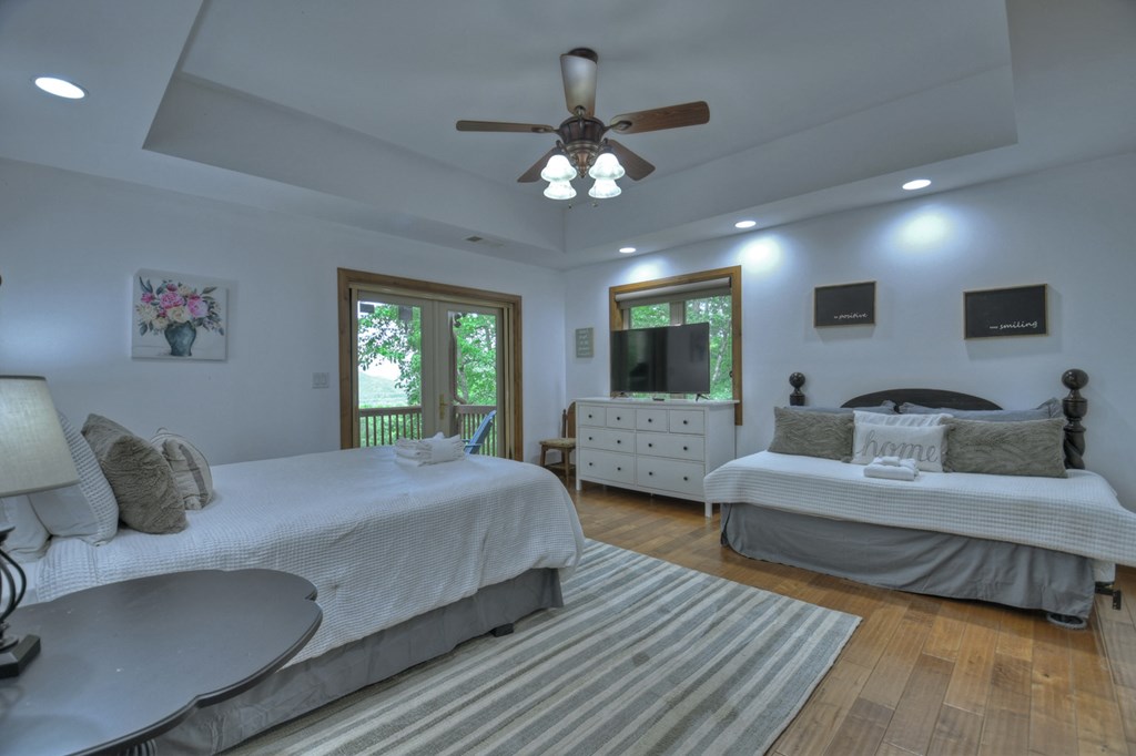 300 Forest Drive Morganton, GA 30560 - Photo 30 of 73 Upper Level Suite