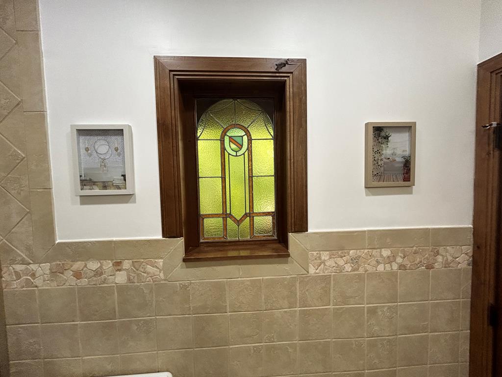 300 Forest Drive Morganton, GA 30560 - Photo 40 of 73 Fixed Stained Glass in Bath