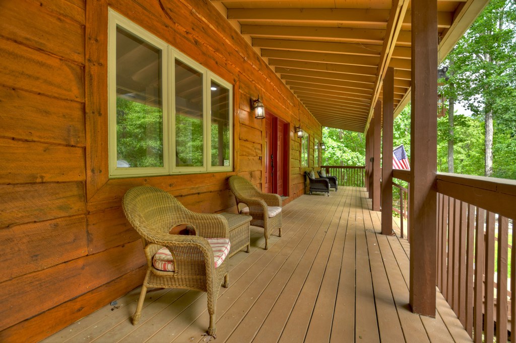300 Forest Drive Morganton, GA 30560 - Photo 69 of 73 Entry Level Deck