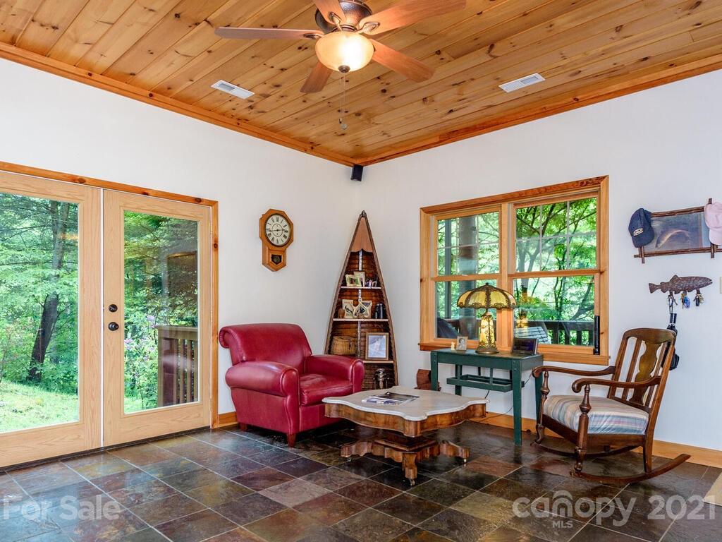 3790 East Fork Road Marshall, NC 28753 - Photo 12 of 45 Gallery Image 12