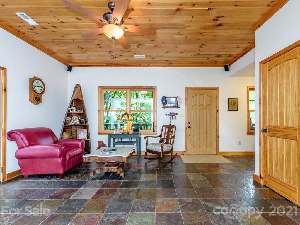 3790 East Fork Road Marshall, NC 28753 - Photo 13 of 45 Gallery Image 13