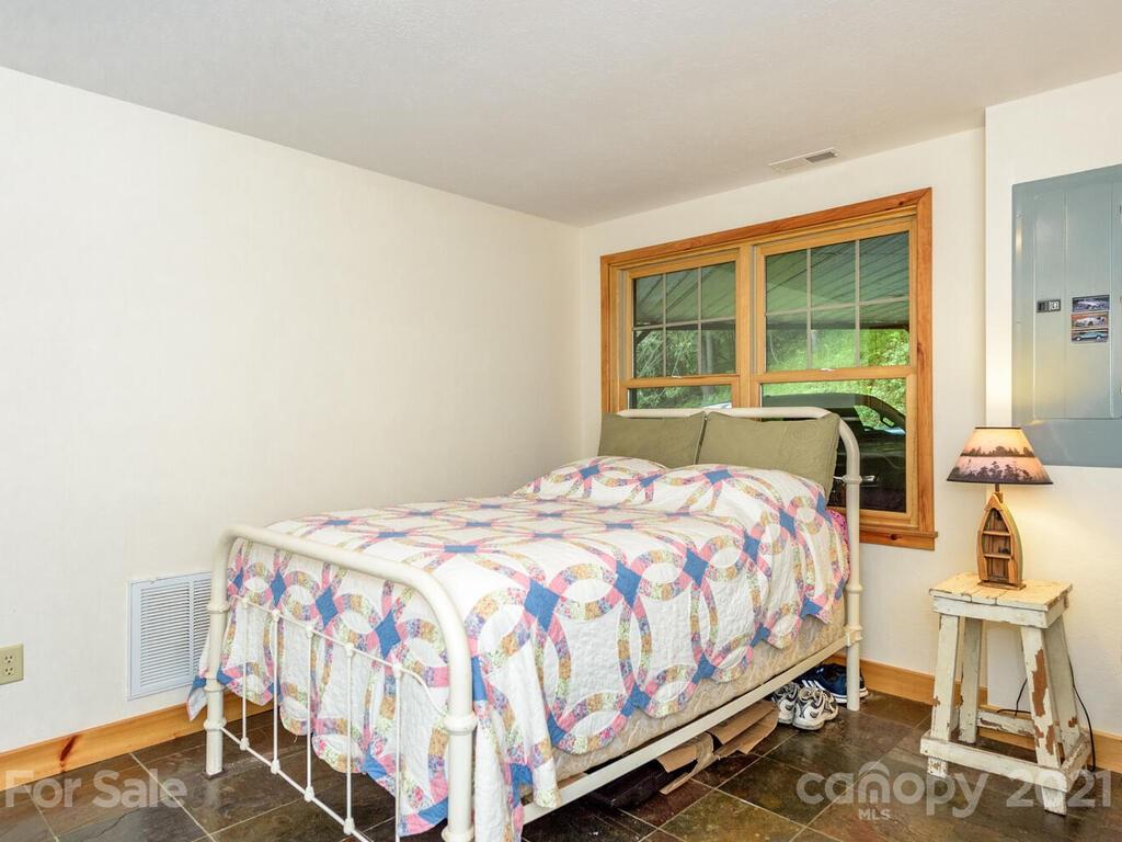 3790 East Fork Road Marshall, NC 28753 - Photo 15 of 45 Gallery Image 15