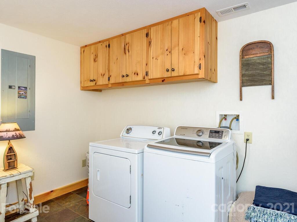 3790 East Fork Road Marshall, NC 28753 - Photo 16 of 45 Gallery Image 16