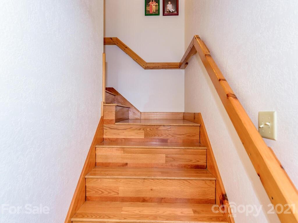 3790 East Fork Road Marshall, NC 28753 - Photo 19 of 45 Gallery Image 19