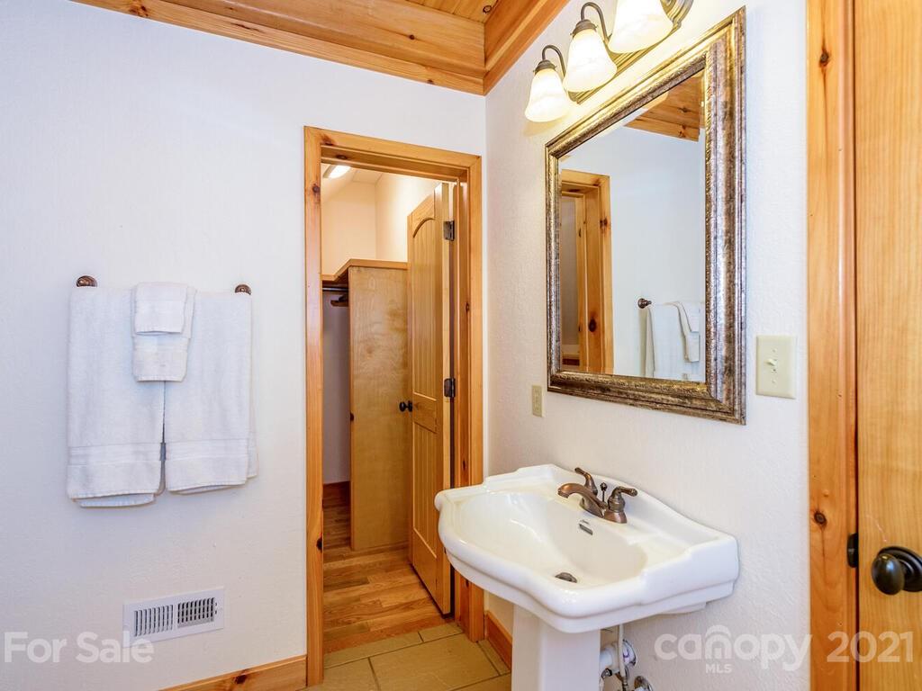 3790 East Fork Road Marshall, NC 28753 - Photo 42 of 45 Gallery Image 42